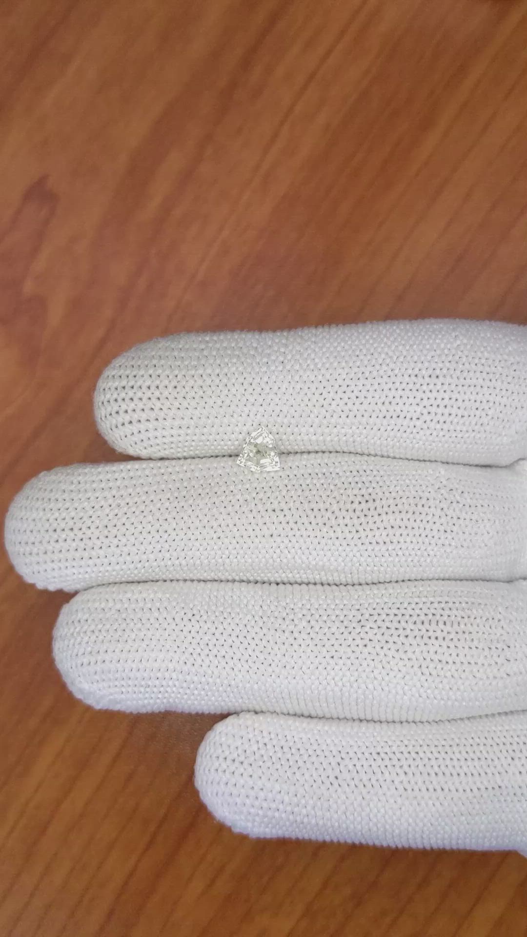 0.83 Ct. Yellow Sapphire from Ceylon (Sri Lanka) Size Video