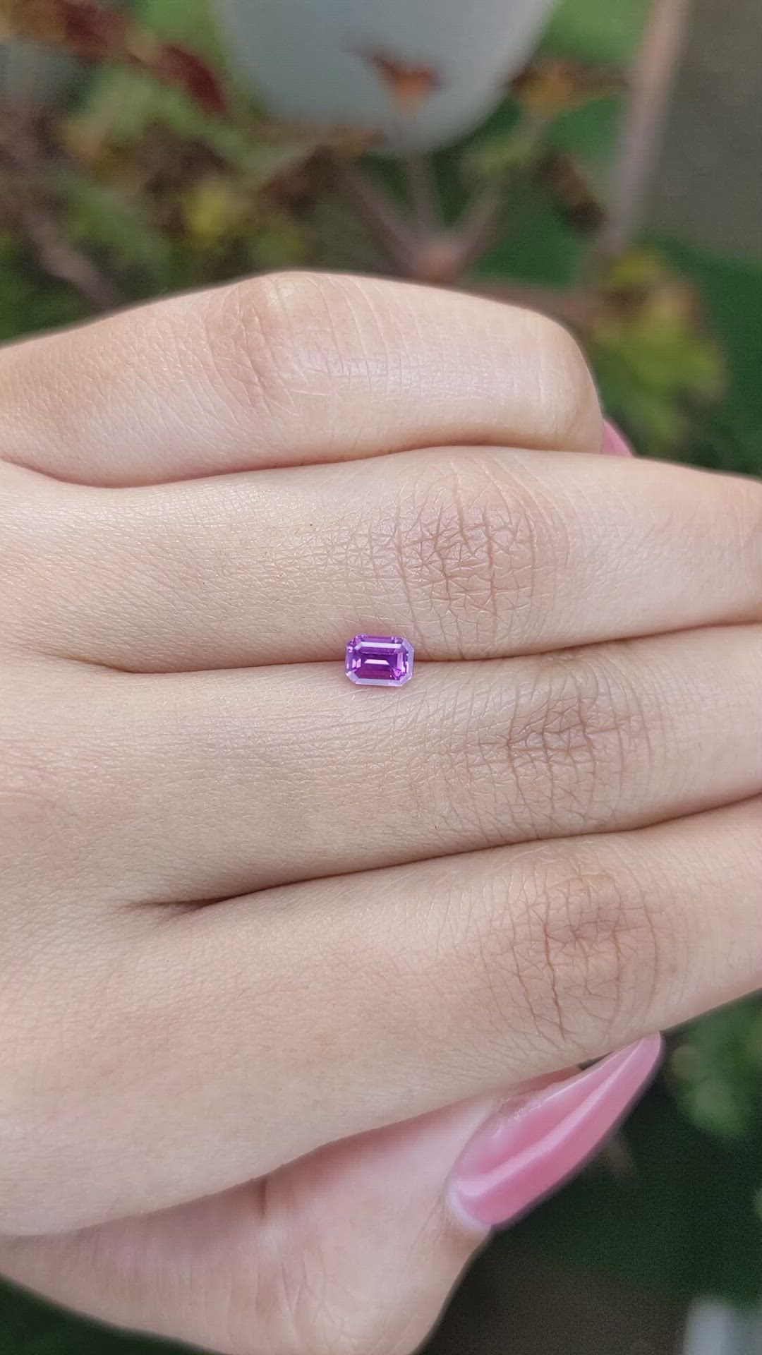 0.56 Ct. Pinkish Purple Sapphire from Ceylon (Sri Lanka) Size Video