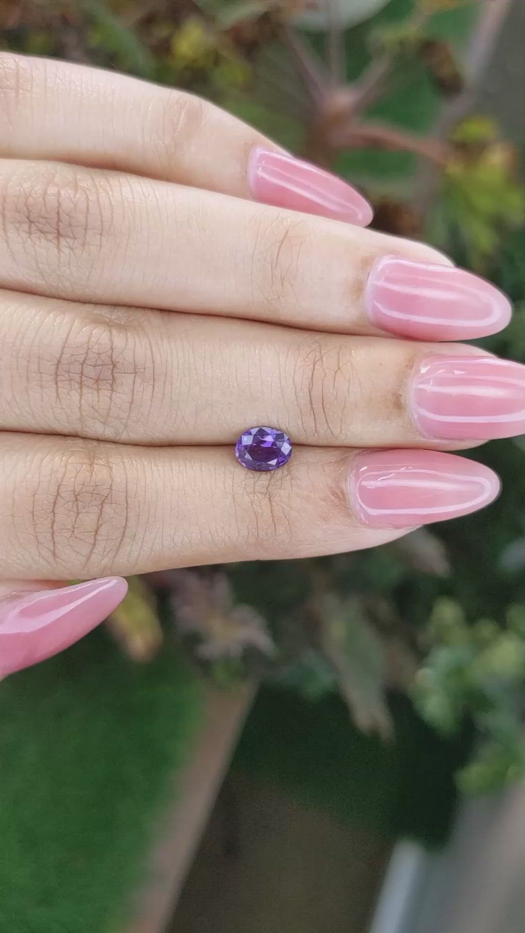 0.90 Ct. Pinkish Purple Sapphire from Ceylon (Sri Lanka) Size Video