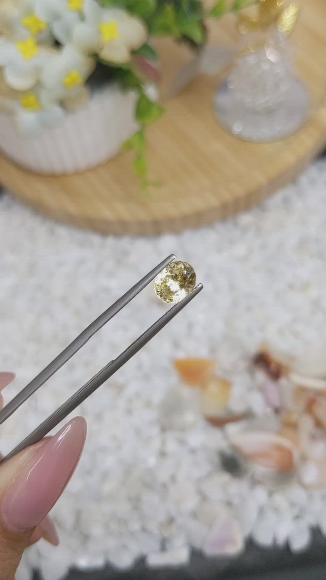 1.54 Ct. Yellow Sapphire from Ceylon (Sri Lanka) Size Video