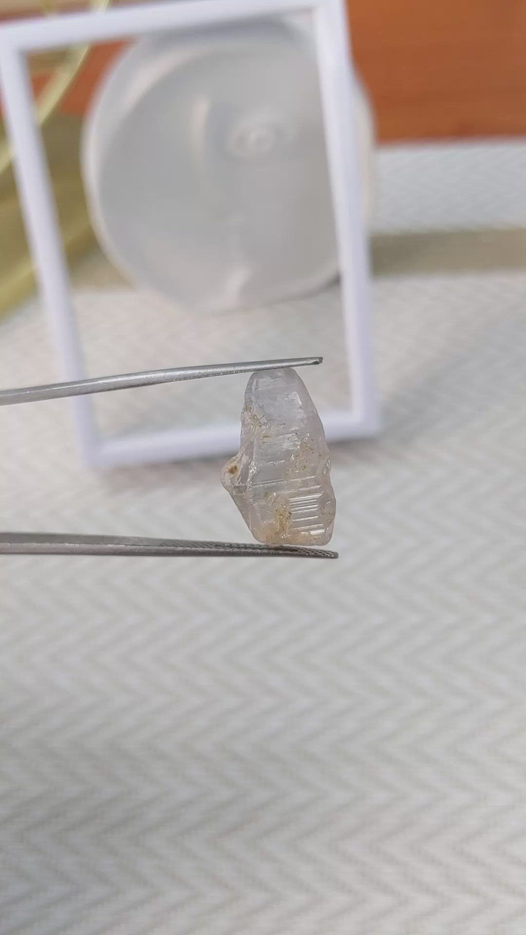 19.41 Ct. Blue Sapphire Crystal from Ceylon (Sri Lanka) Size Video