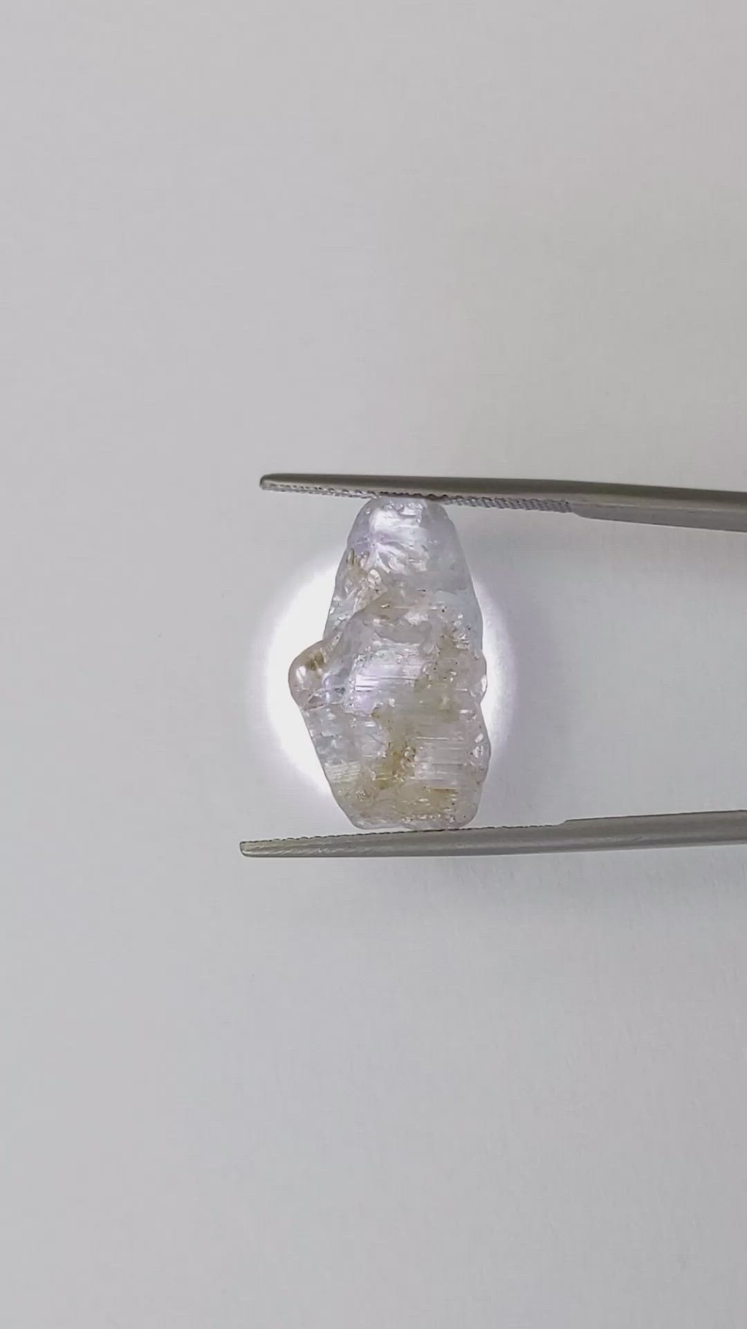 19.41 Ct. Blue Sapphire Crystal from Ceylon (Sri Lanka) Size Video