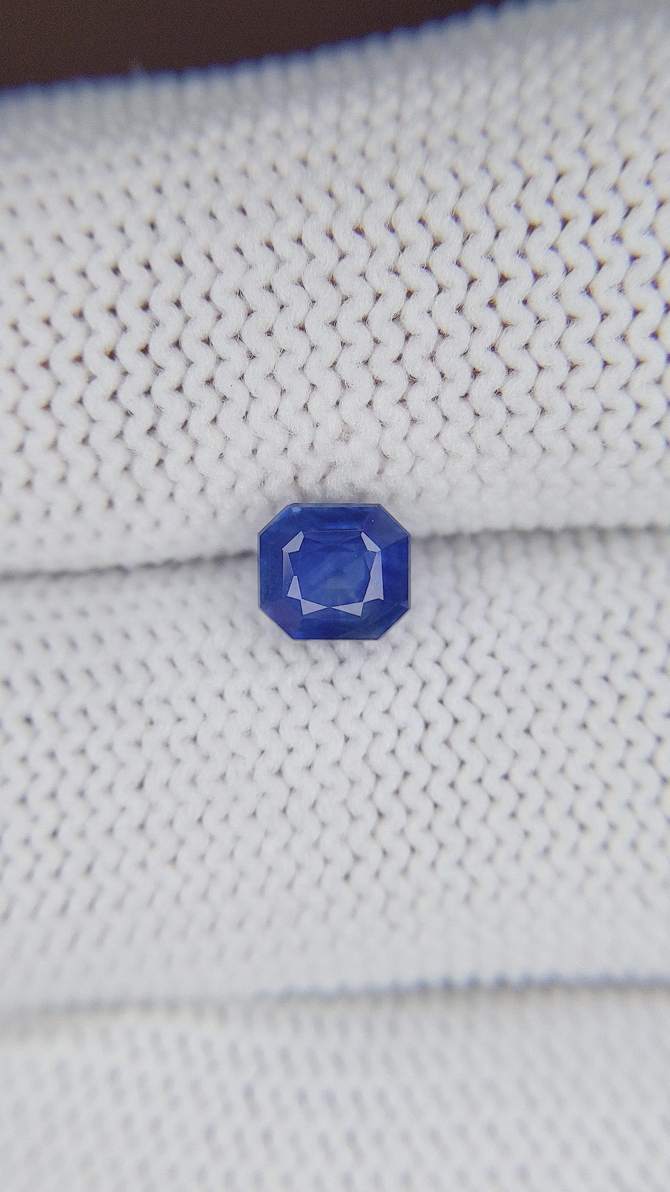 1.08 Ct. Blue Sapphire from Ceylon (Sri Lanka) Size Video