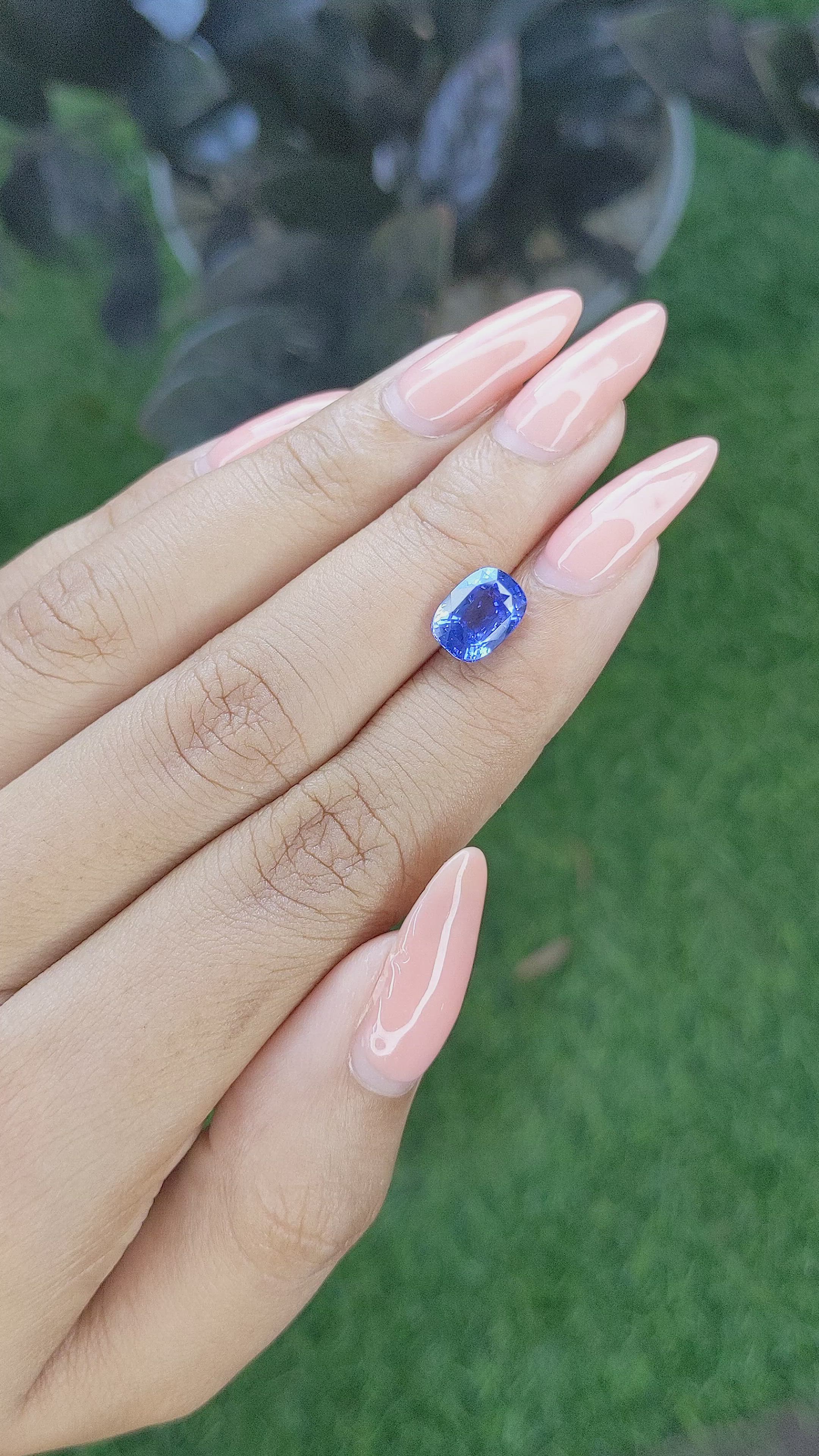 2.97 Ct. Blue Sapphire from Ceylon (Sri Lanka) Size Video