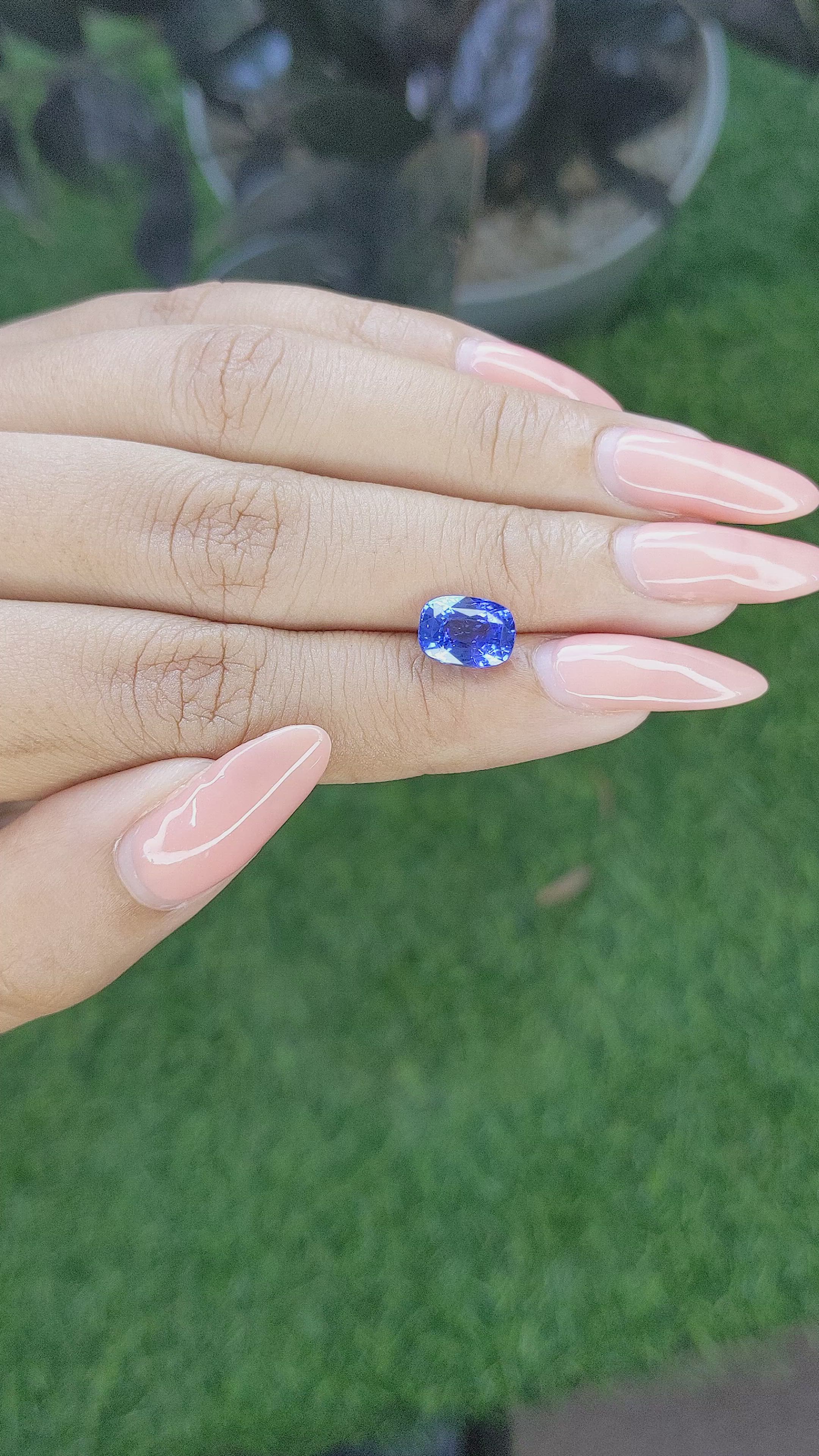 2.97 Ct. Blue Sapphire from Ceylon (Sri Lanka) Size Video