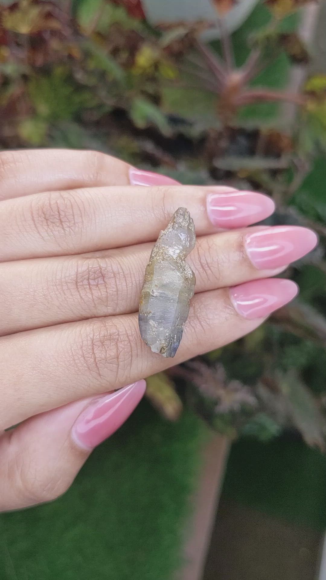 31.39 Ct. Blue Rough Sapphire Crystal from Ceylon (Sri Lanka) Size Video