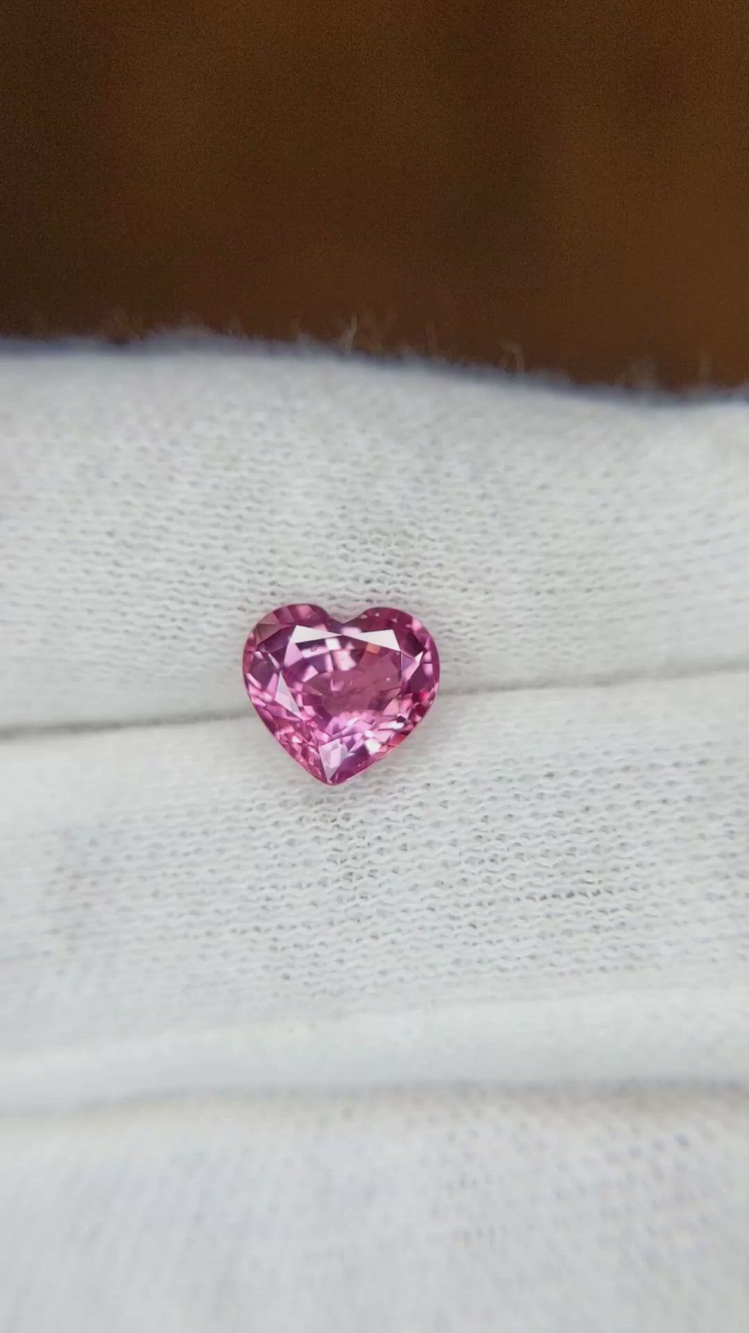 2.02 Ct. Sapphire from Ceylon (Sri Lanka) Size Video