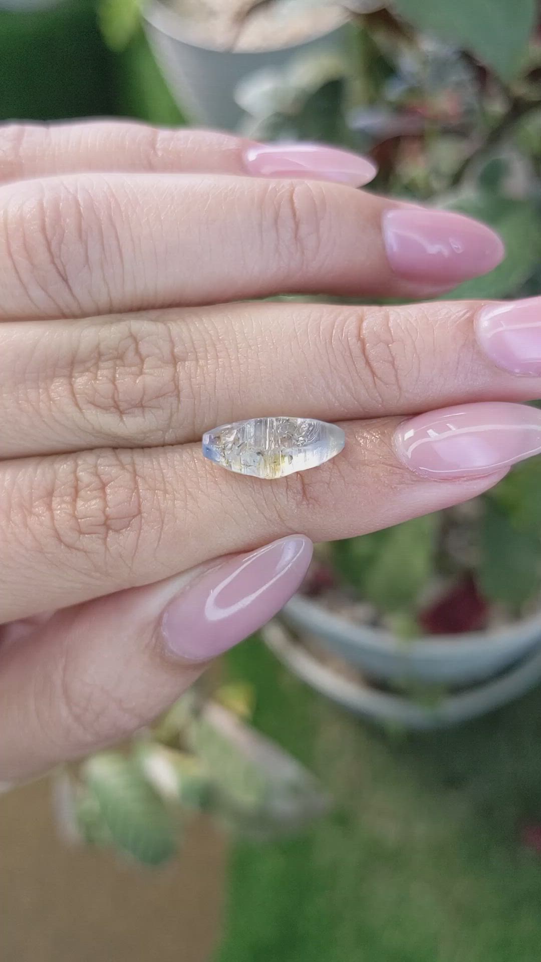 5.14 Ct. Blue Rough Sapphire from Ceylon (Sri Lanka) Size Video