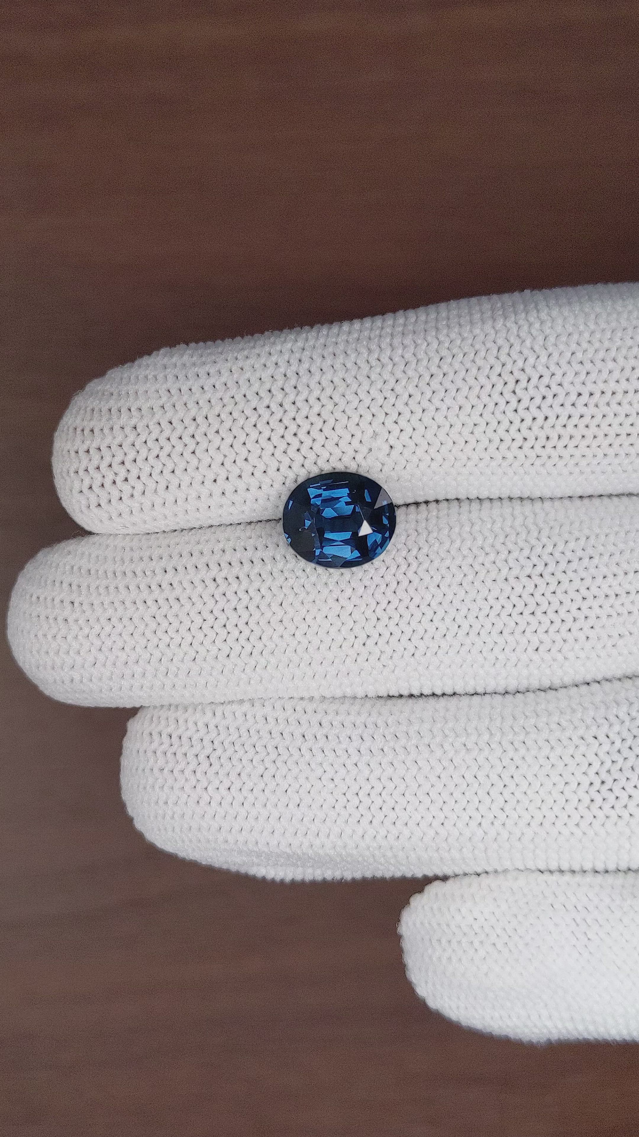 4.09 Ct. Greenish Blue Sapphire from Nigeria Size Video