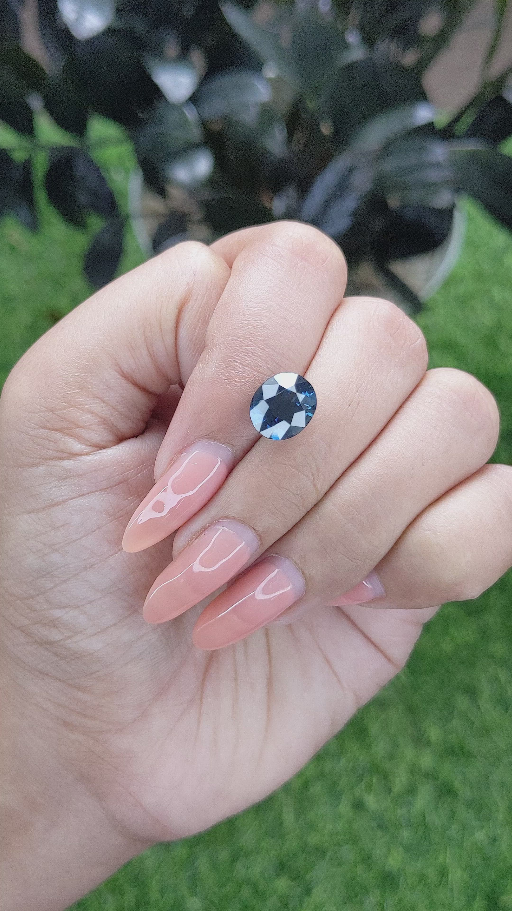 4.09 Ct. Greenish Blue Sapphire from Nigeria Size Video