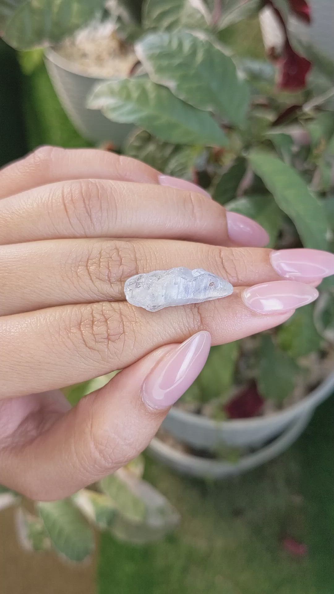 15.33 Ct. Blue Sapphire Crystal from Ceylon (Sri Lanka) Size Video