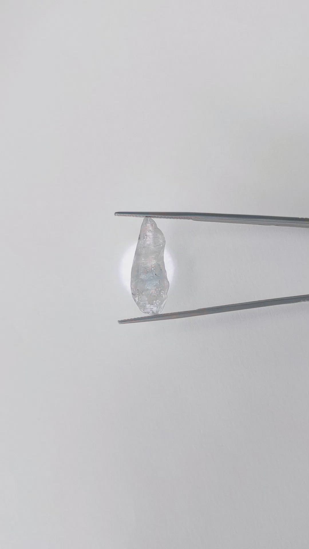 15.33 Ct. Blue Sapphire Crystal from Ceylon (Sri Lanka) Size Video