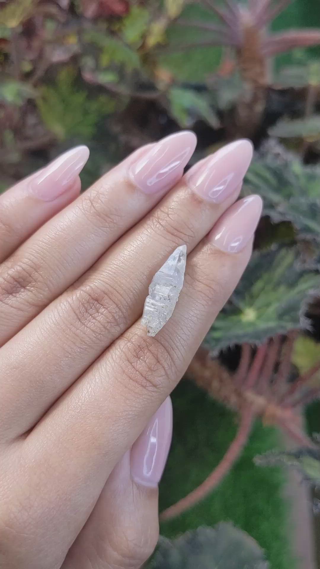 7.82 Ct. Blue Sapphire Crystal from Ceylon (Sri Lanka) Size Video