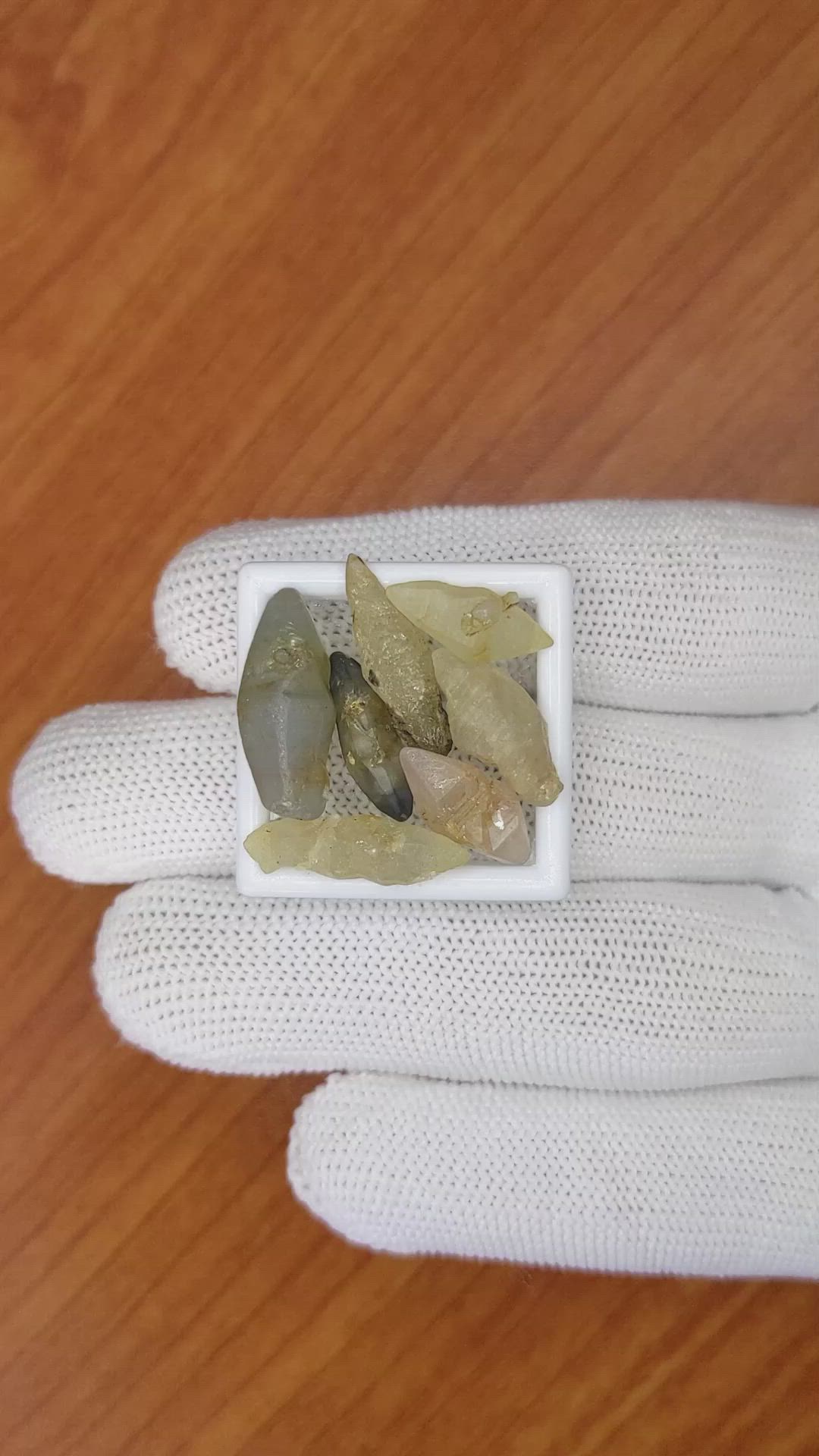 29.90 Ct. Multi Color Rough Sapphire Crystal from Ceylon (Sri Lanka) Size Video