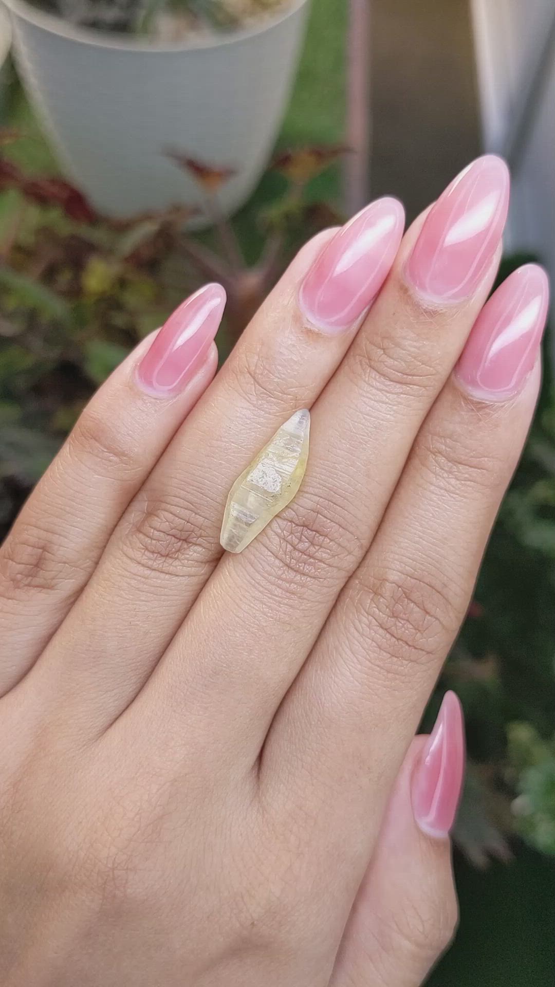 7.37 Ct. Yellow Rough Sapphire Crystal from Ceylon (Sri Lanka) Size Video