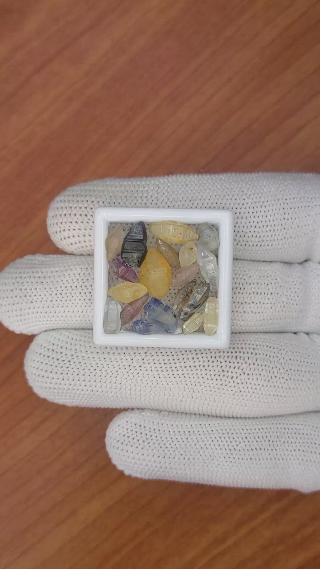 14.08 Ct. Multi Color Rough Sapphire from Ceylon (Sri Lanka) Size Video