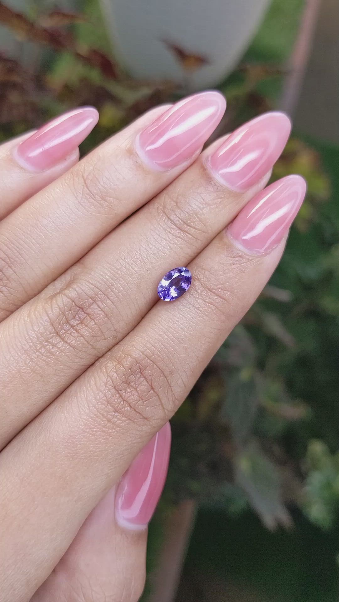 1.18 Ct. Pinkish Purple Sapphire from Ceylon (Sri Lanka) Size Video