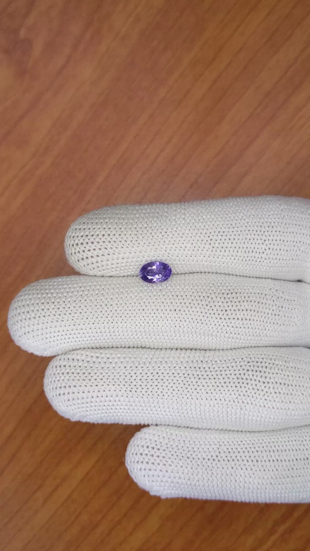 1.18 Ct. Pinkish Purple Sapphire from Ceylon (Sri Lanka) Size Video
