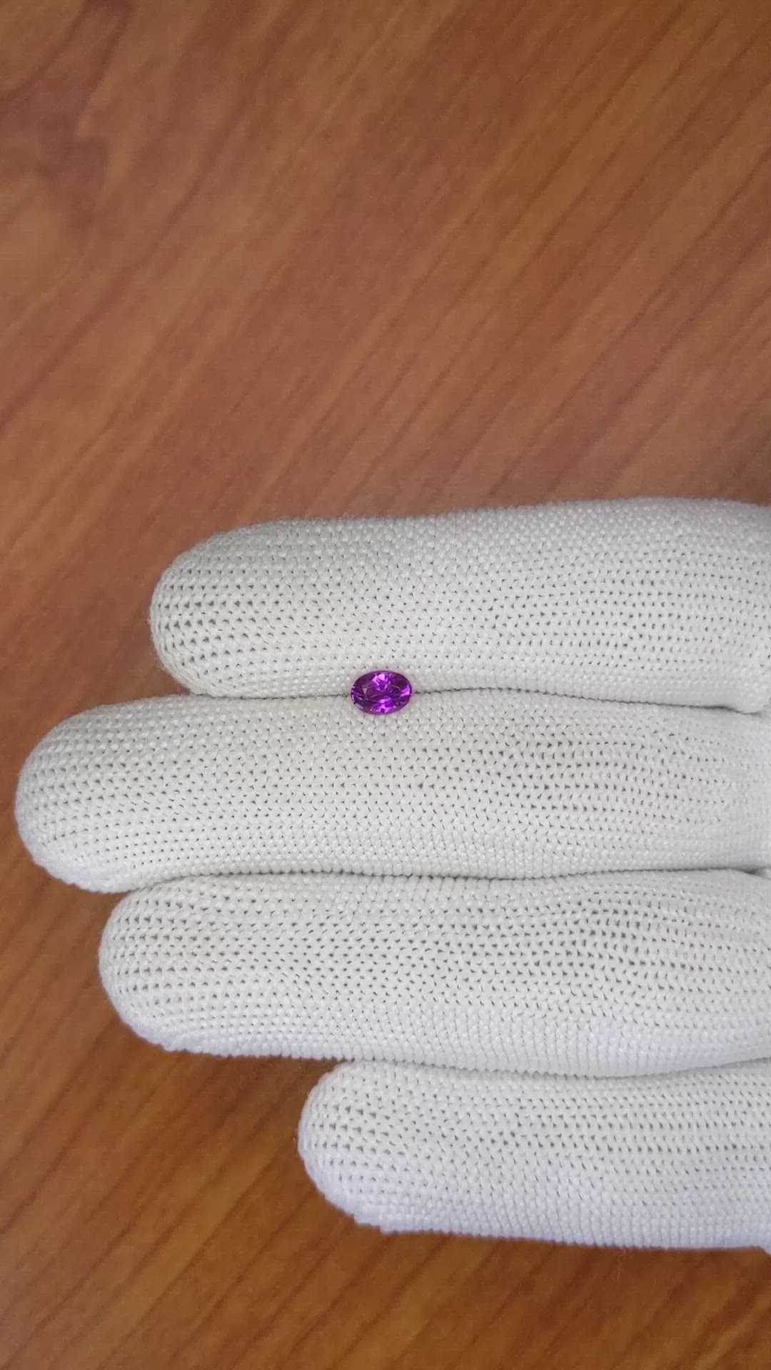 0.51 Ct. Pinkish Purple Sapphire from Ceylon (Sri Lanka) Size Video