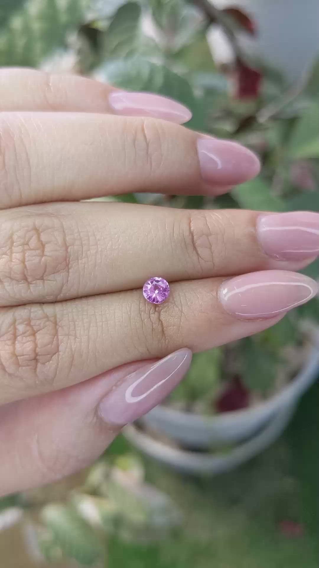 0.41 Ct. Pinkish Purple Sapphire from Ceylon (Sri Lanka) Size Video