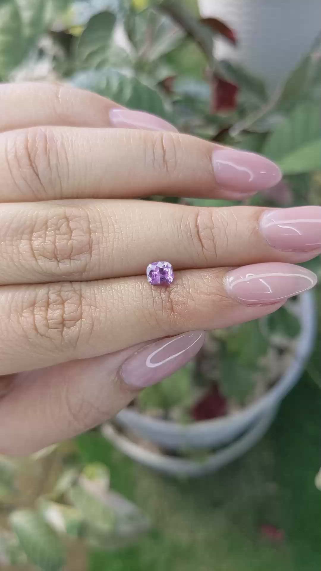 0.69 Ct. Pinkish Purple Sapphire from Ceylon (Sri Lanka) Size Video