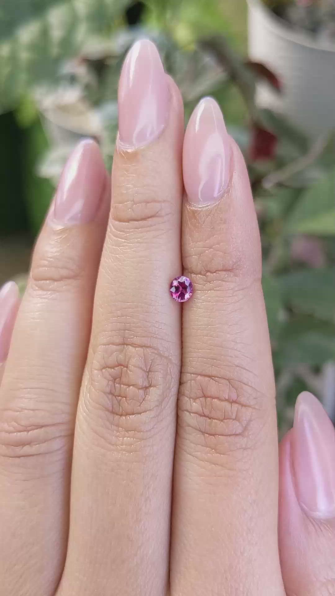 0.33 Ct. Reddish Pink Sapphire from Ceylon (Sri Lanka) Size Video