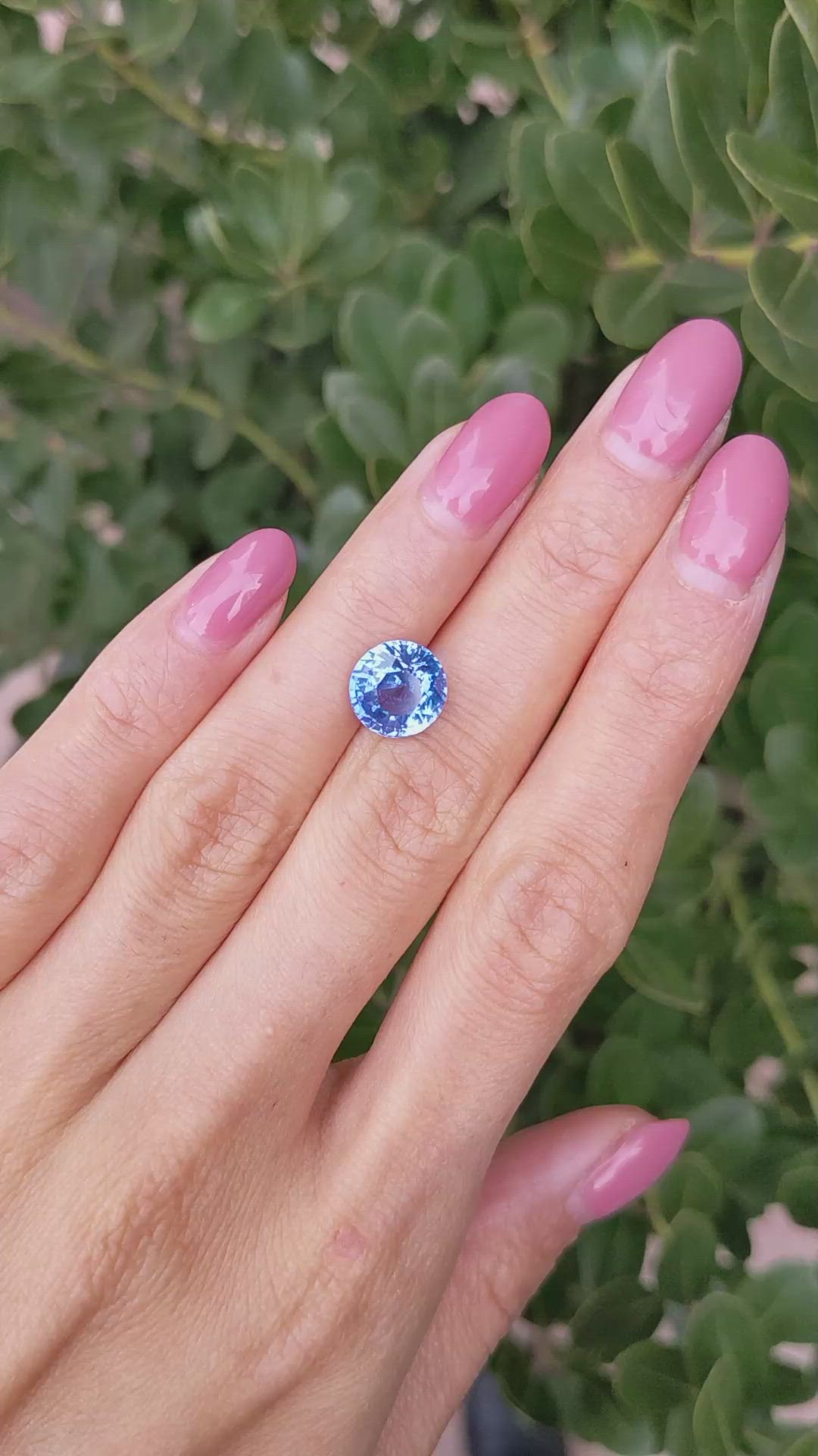 5.04 Ct. Blue Sapphire from Ceylon (Sri Lanka) Size Video