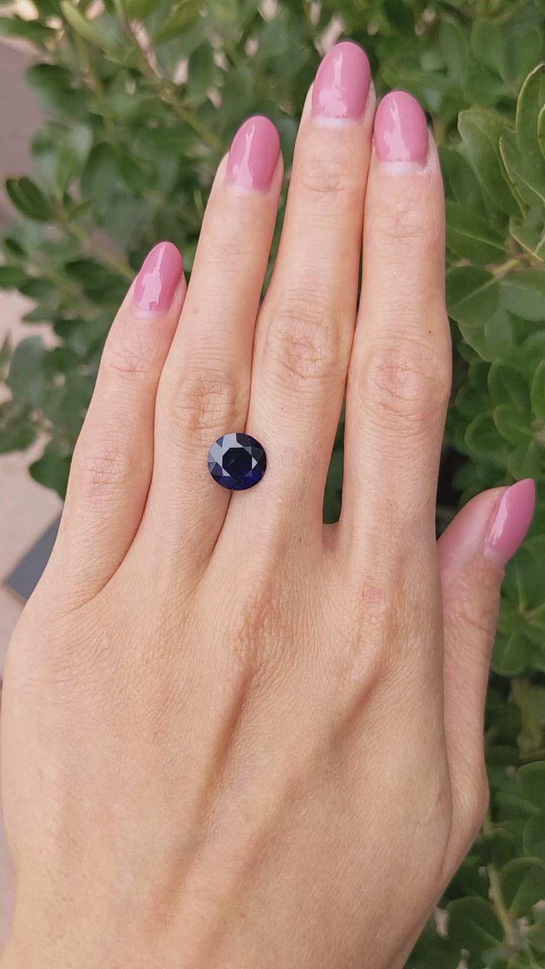 3.21 Ct. Blue Sapphire from Burma (Myanmar) Size Video