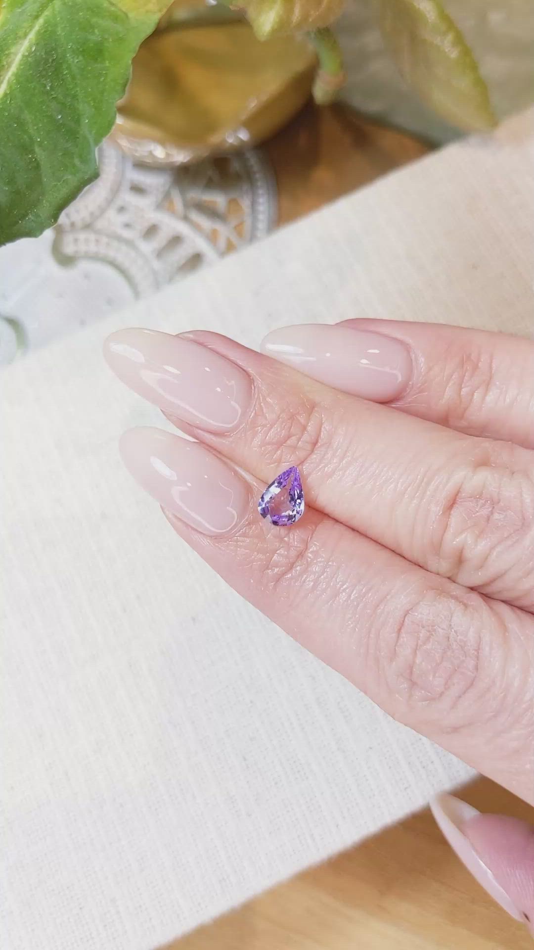 1.03 Ct. Violet Sapphire from Ceylon (Sri Lanka) Size Video