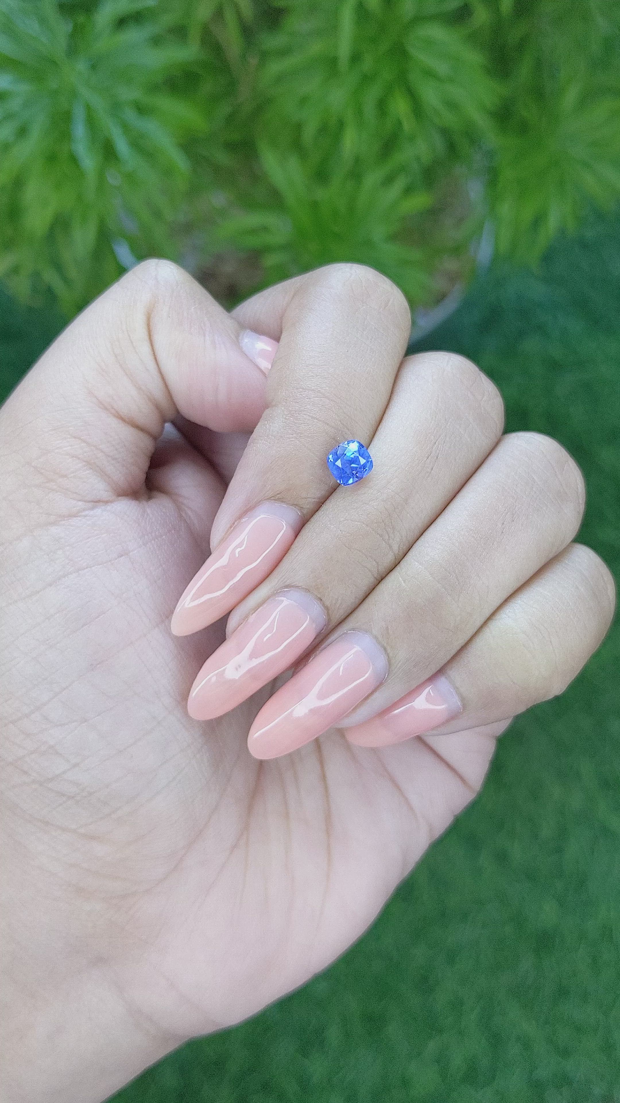 0.99 Ct. Blue Sapphire from Ceylon (Sri Lanka) Size Video