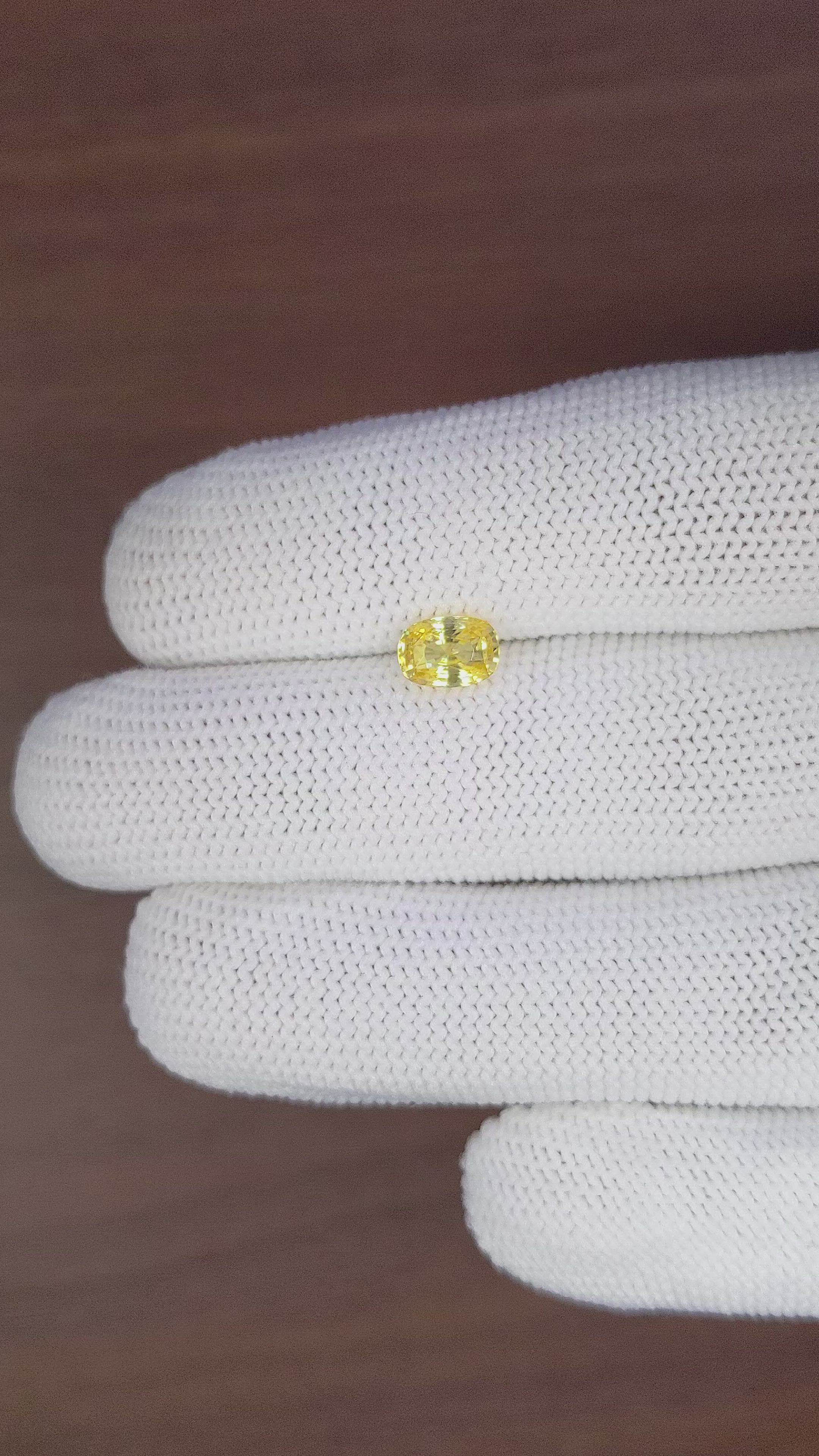 1.41 Ct. Yellow Sapphire from Ceylon (Sri Lanka) Size Video