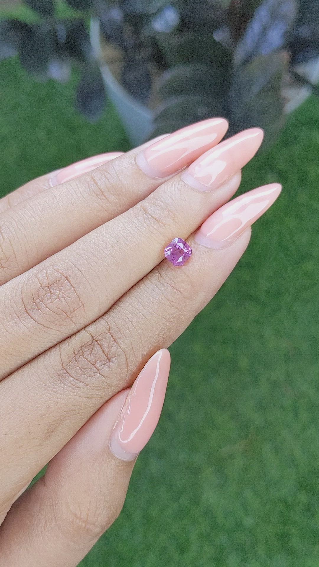 1.00 Ct. Pink Sapphire from Ceylon (Sri Lanka) Size Video