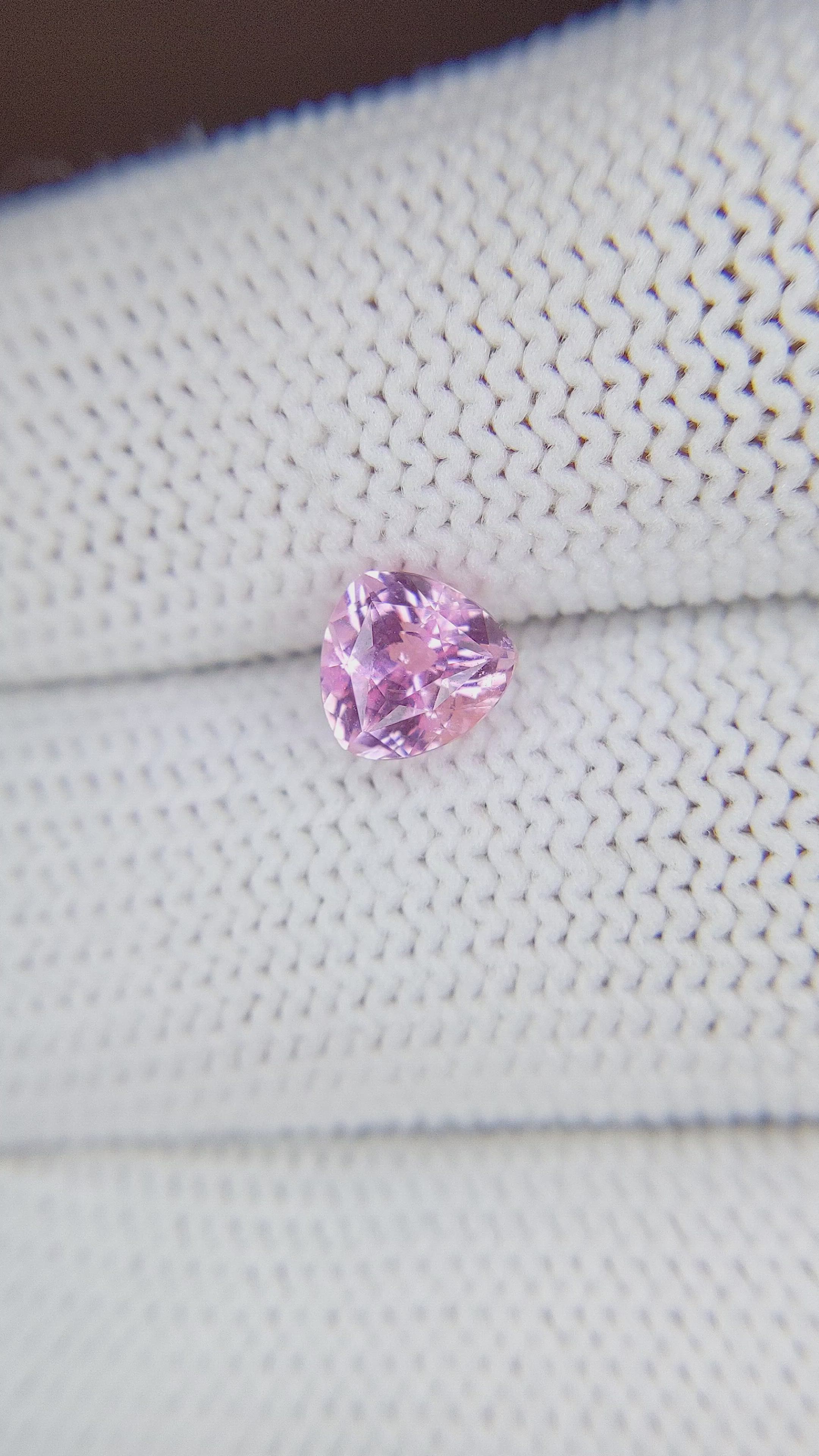 1.31 Ct. Pink Sapphire from Ceylon (Sri Lanka) Size Video