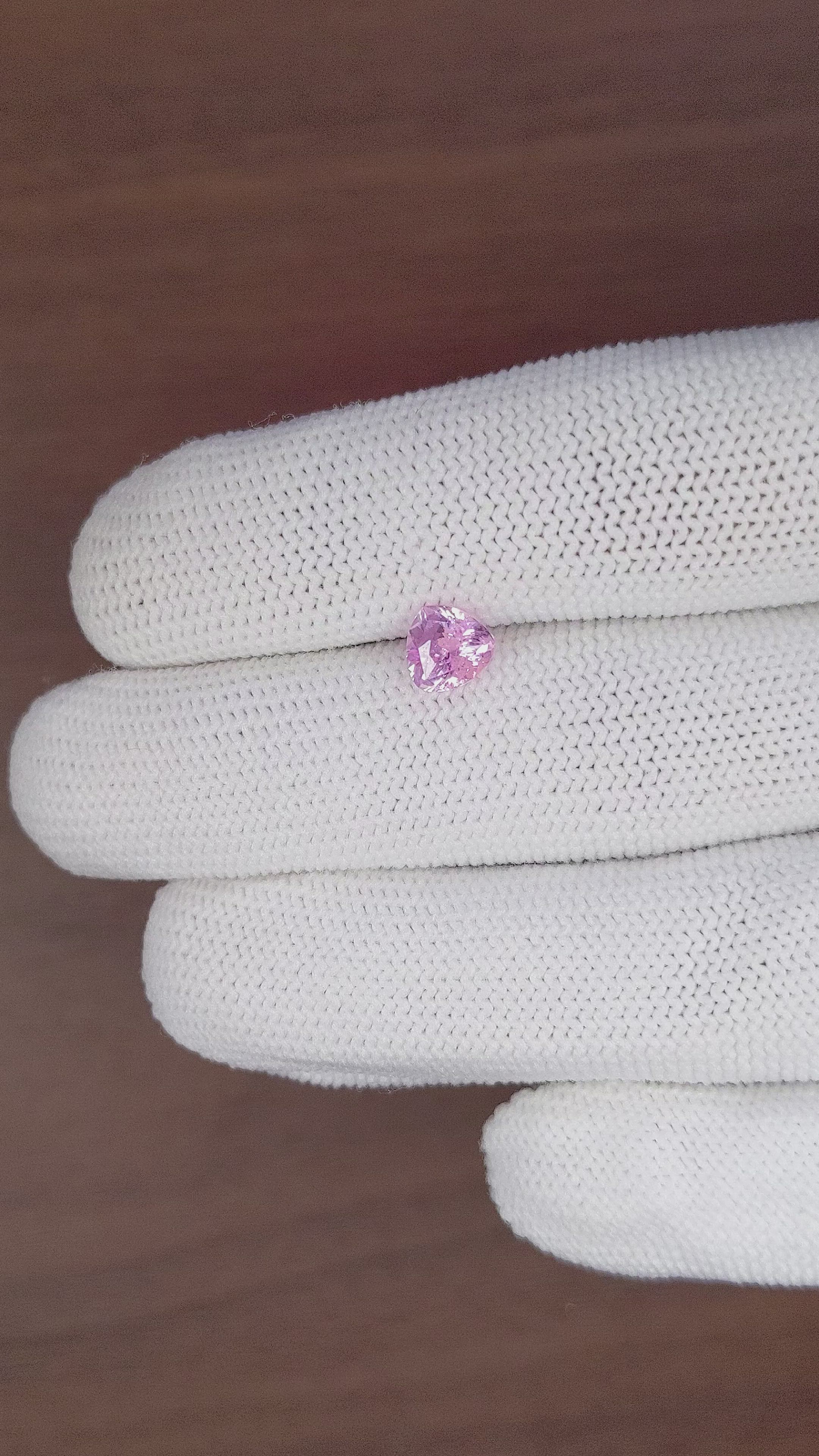 1.31 Ct. Pink Sapphire from Ceylon (Sri Lanka) Size Video