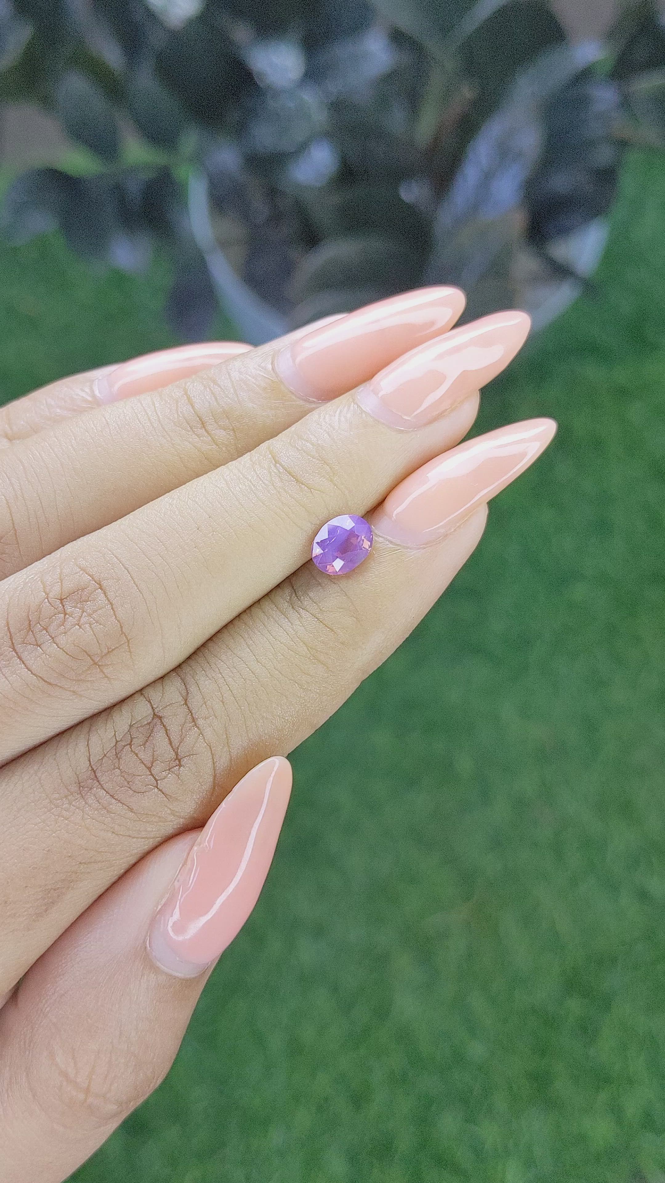 1.12 Ct. Pinkish Purple Sapphire from Ceylon (Sri Lanka) Size Video