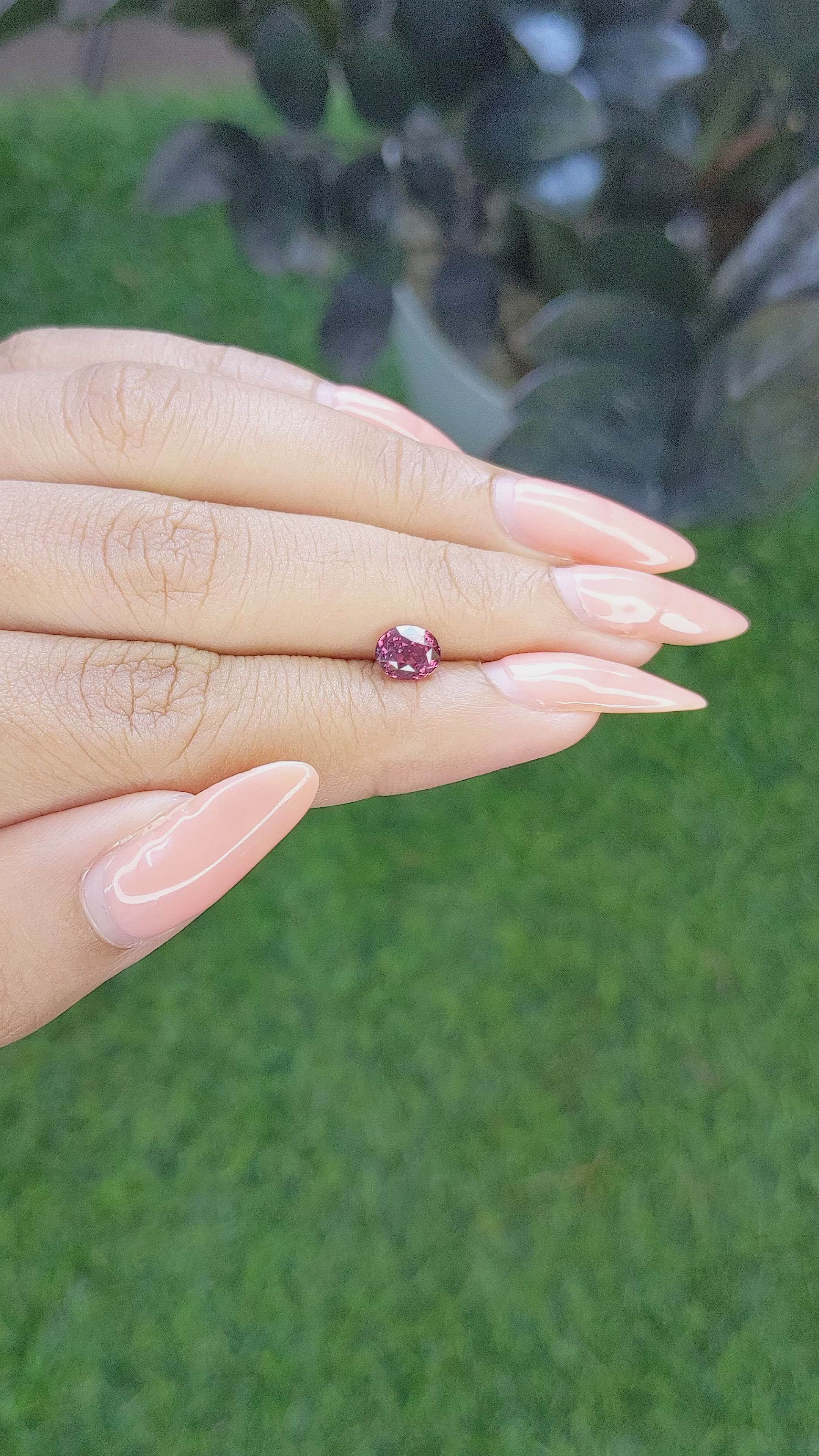 1.04 Ct. Purplish Pink Sapphire from Ceylon (Sri Lanka) Size Video