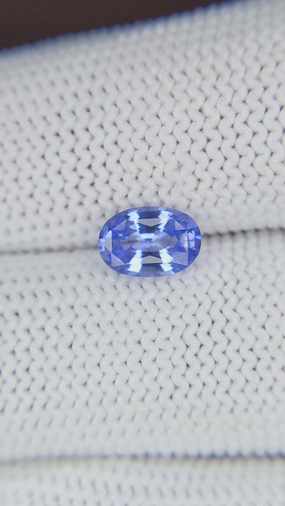 1.18 Ct. Blue Sapphire from Ceylon (Sri Lanka) Size Video