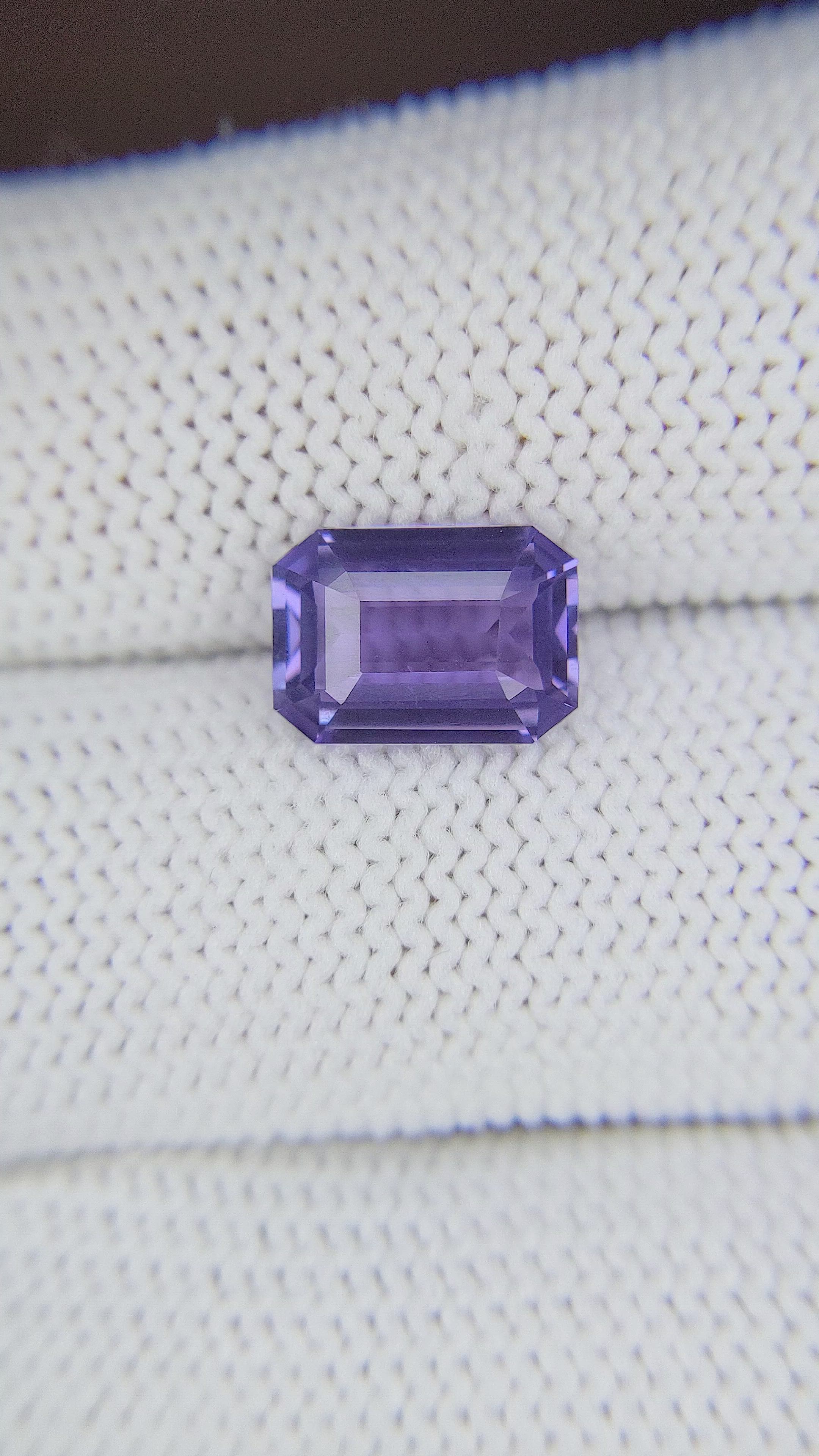 3.10 Ct. Bluish Purple Sapphire from Ceylon (Sri Lanka) Size Video