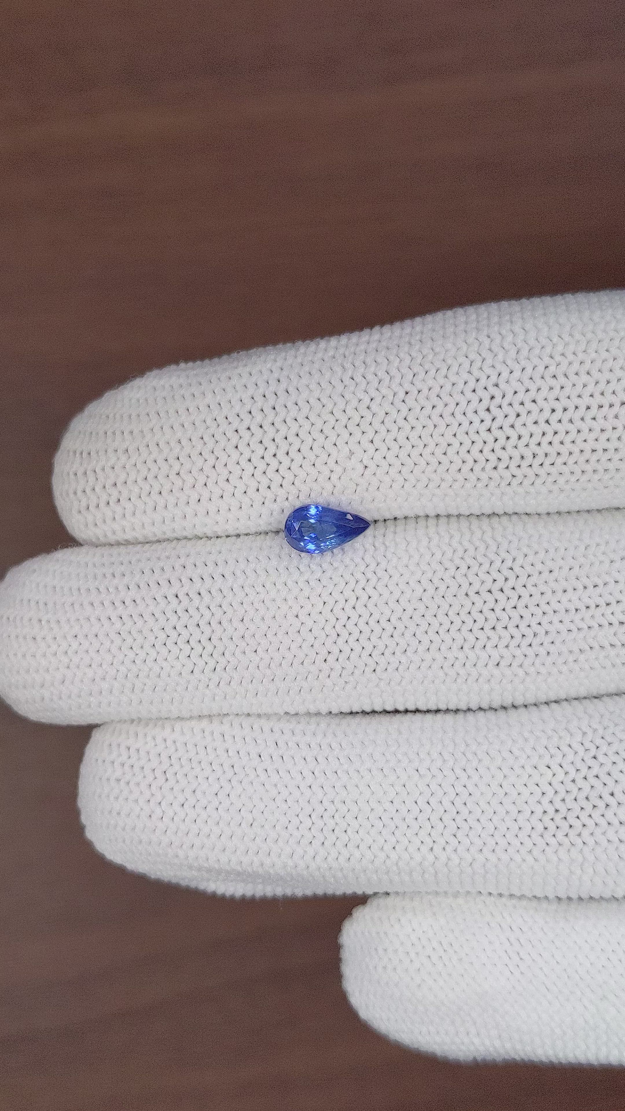 0.99 Ct. Blue Sapphire from Ceylon (Sri Lanka) Size Video