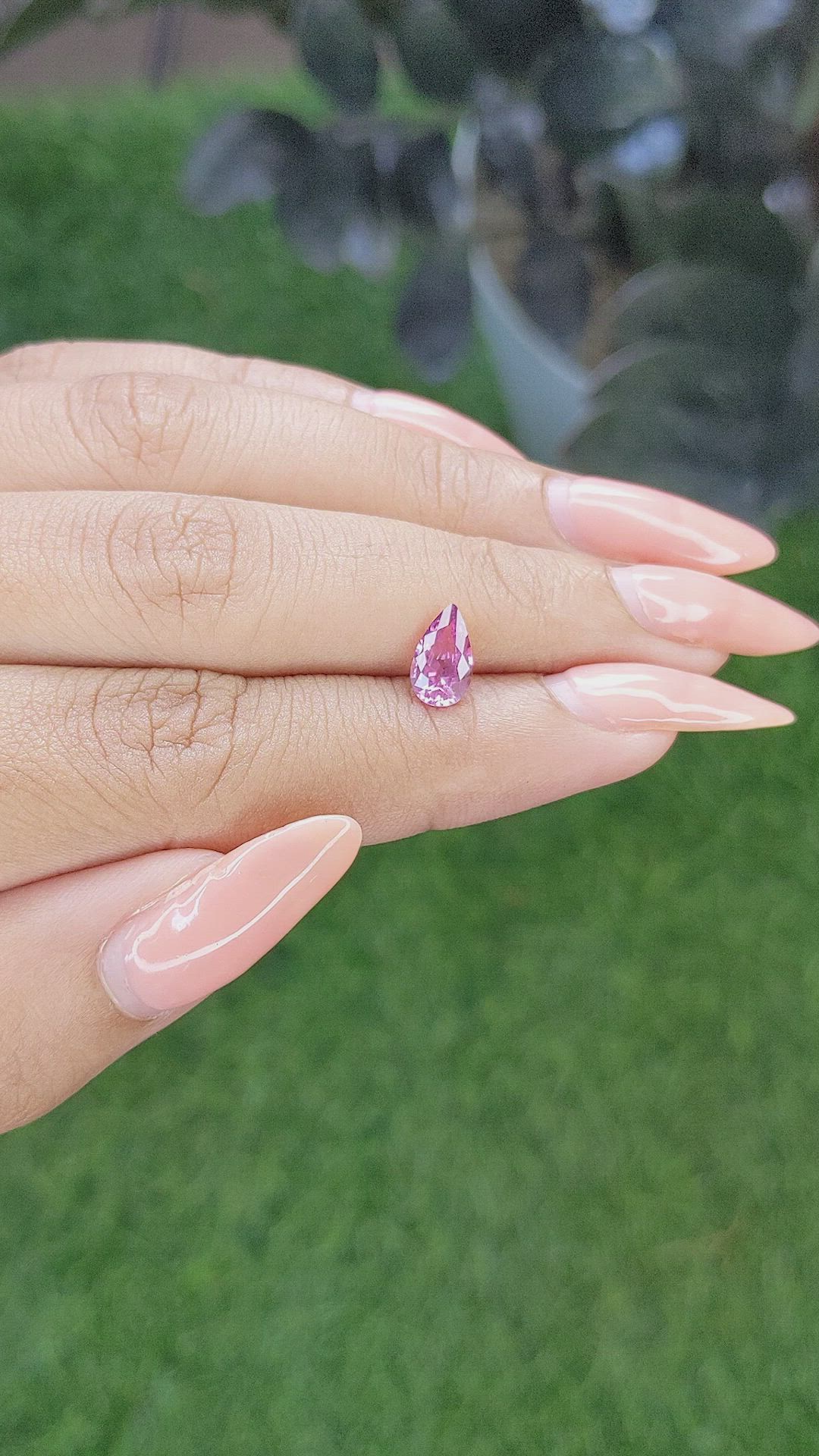 1.04 Ct. Pink Sapphire from Ceylon (Sri Lanka) Size Video