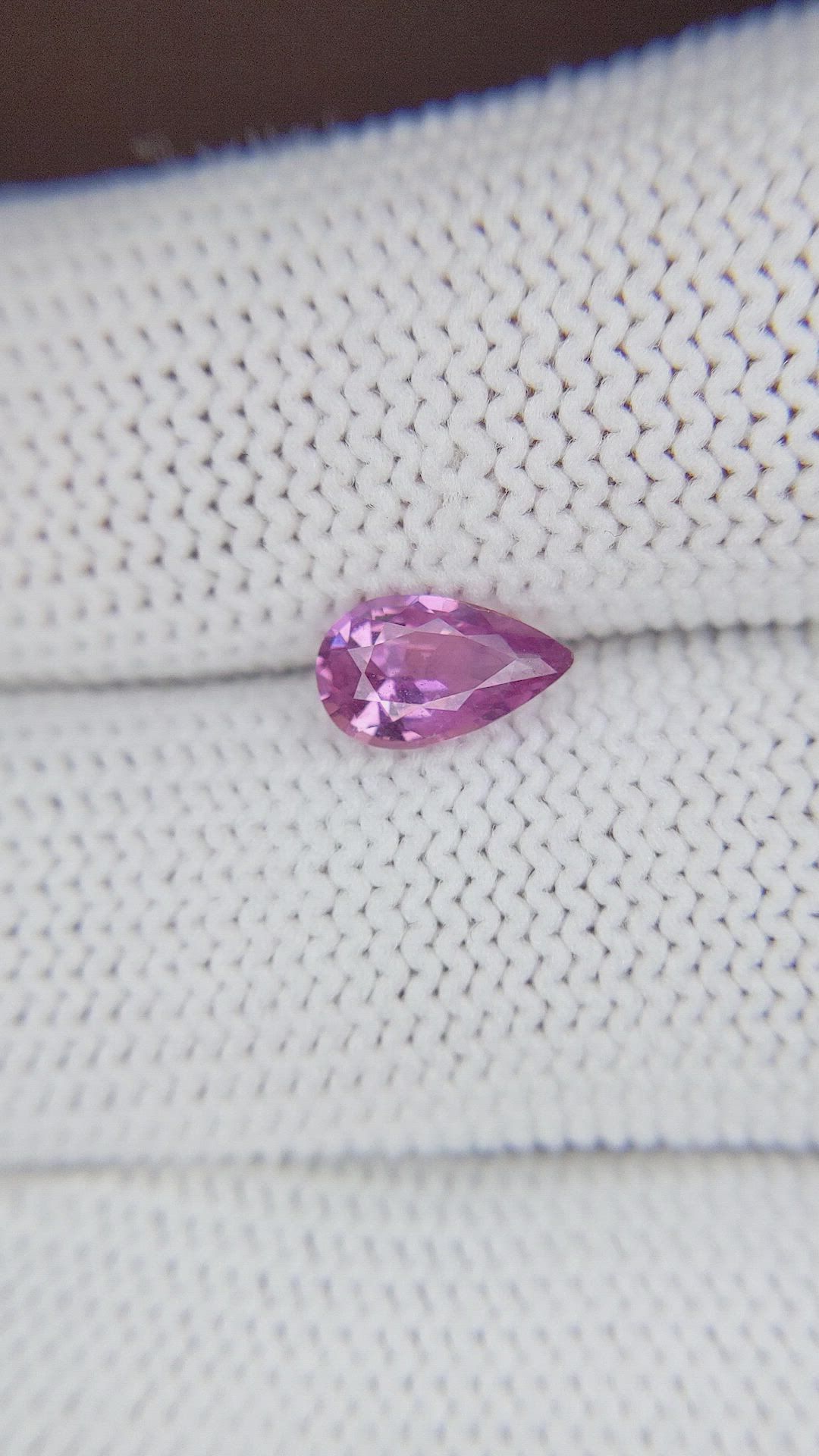 1.04 Ct. Pink Sapphire from Ceylon (Sri Lanka) Size Video