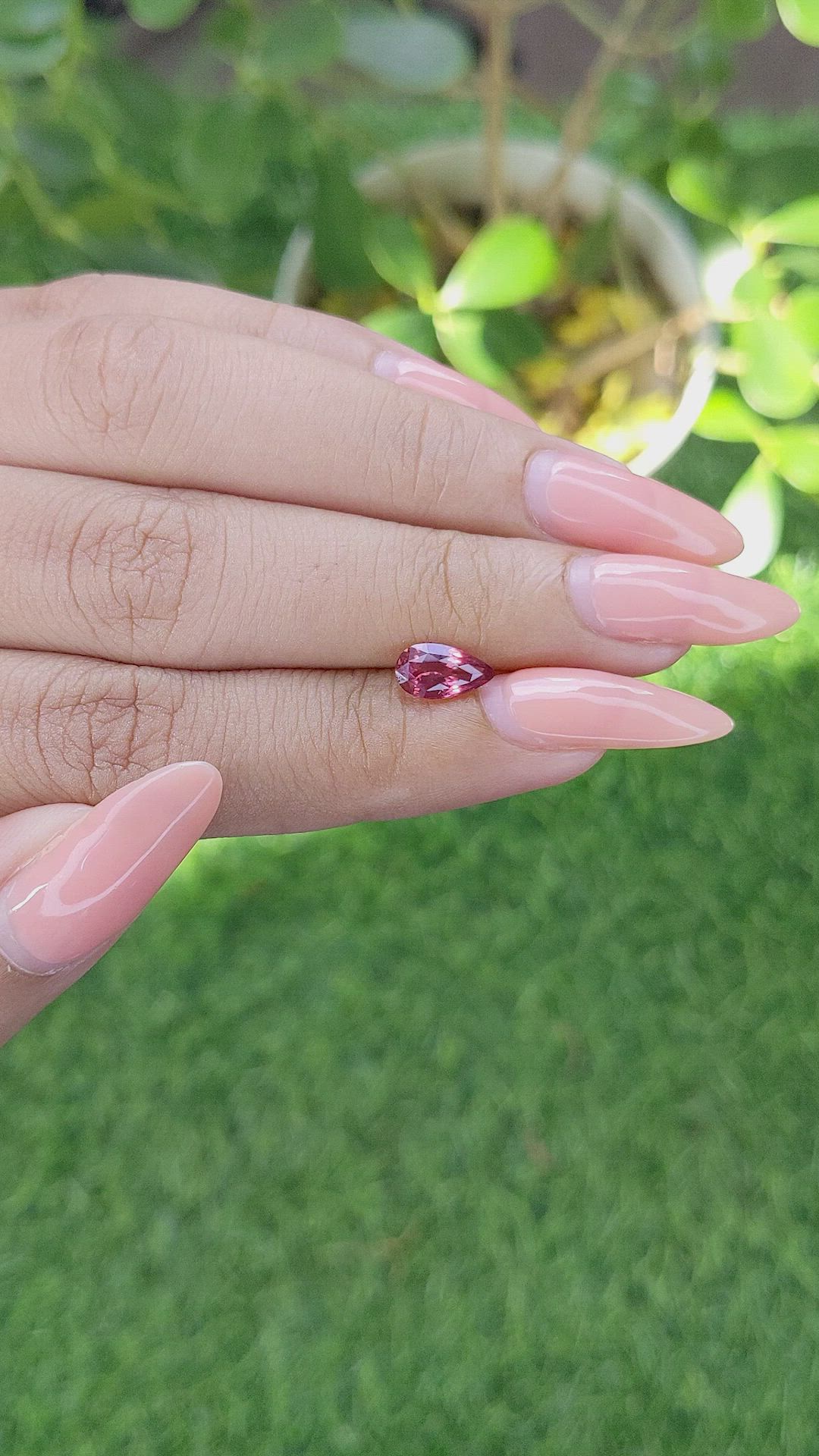 1.10 Ct. Pink Sapphire from Ceylon (Sri Lanka) Size Video