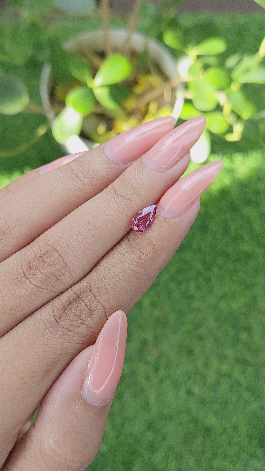 1.10 Ct. Pink Sapphire from Ceylon (Sri Lanka) Size Video