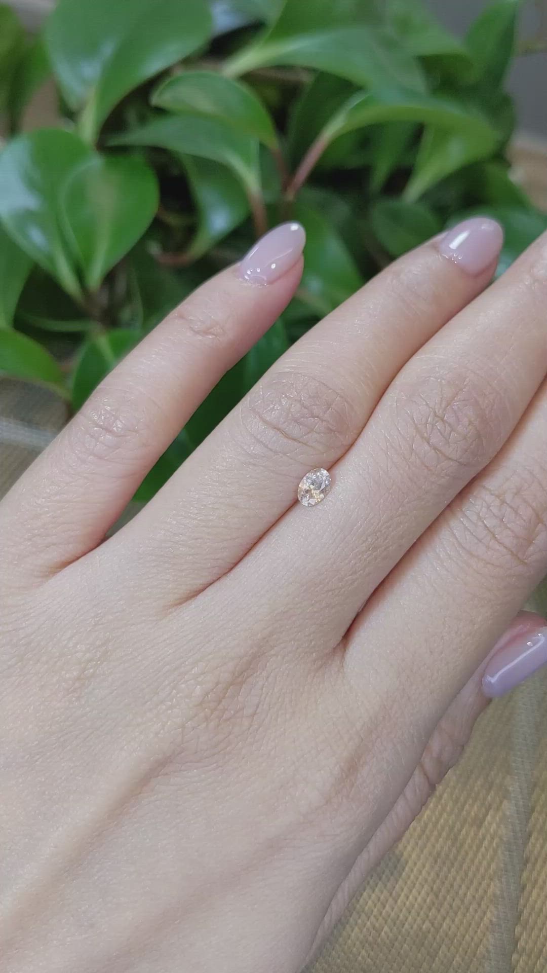 0.37 Ct. Bi Color Sapphire from Montana Size Video