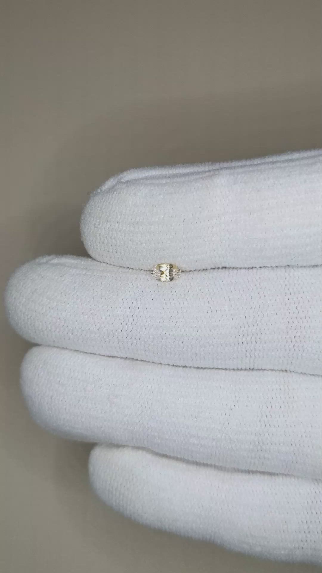 0.26 Ct. Peach Sapphire from Montana Size Video