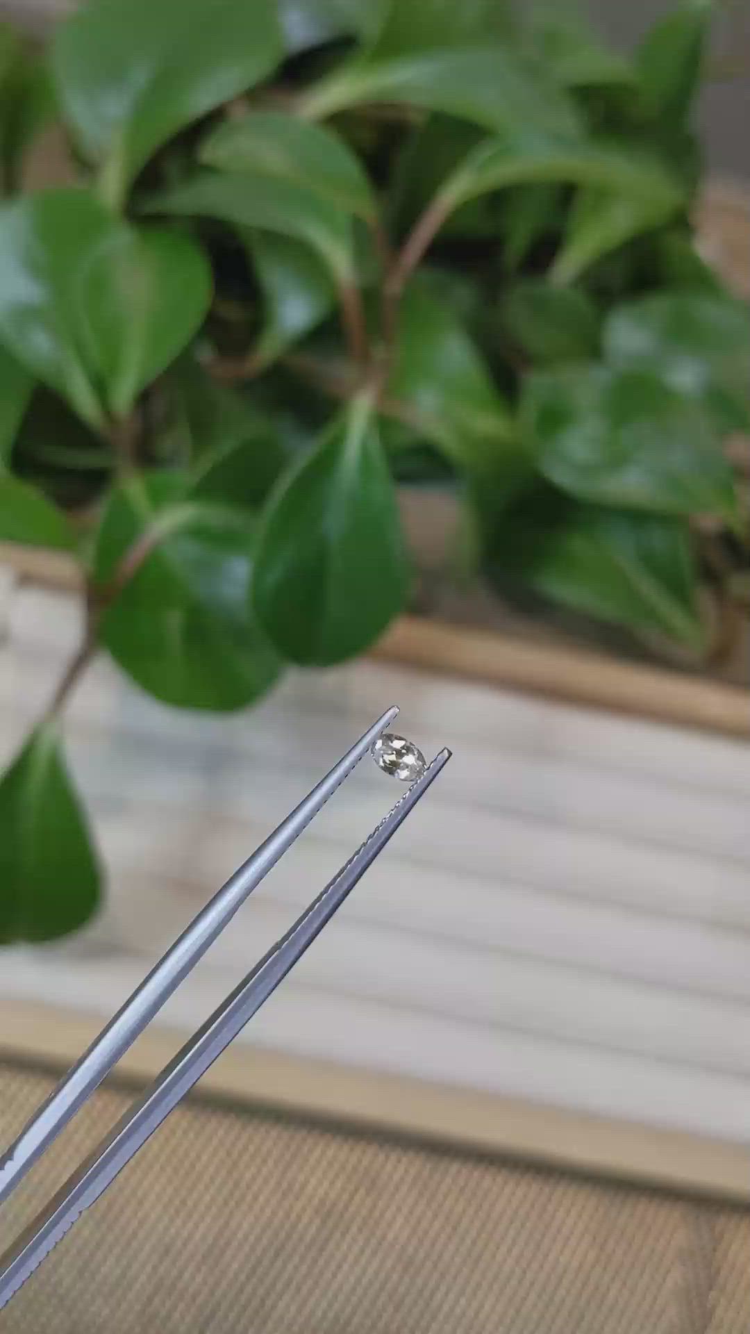 0.26 Ct. Peach Sapphire from Montana Size Video