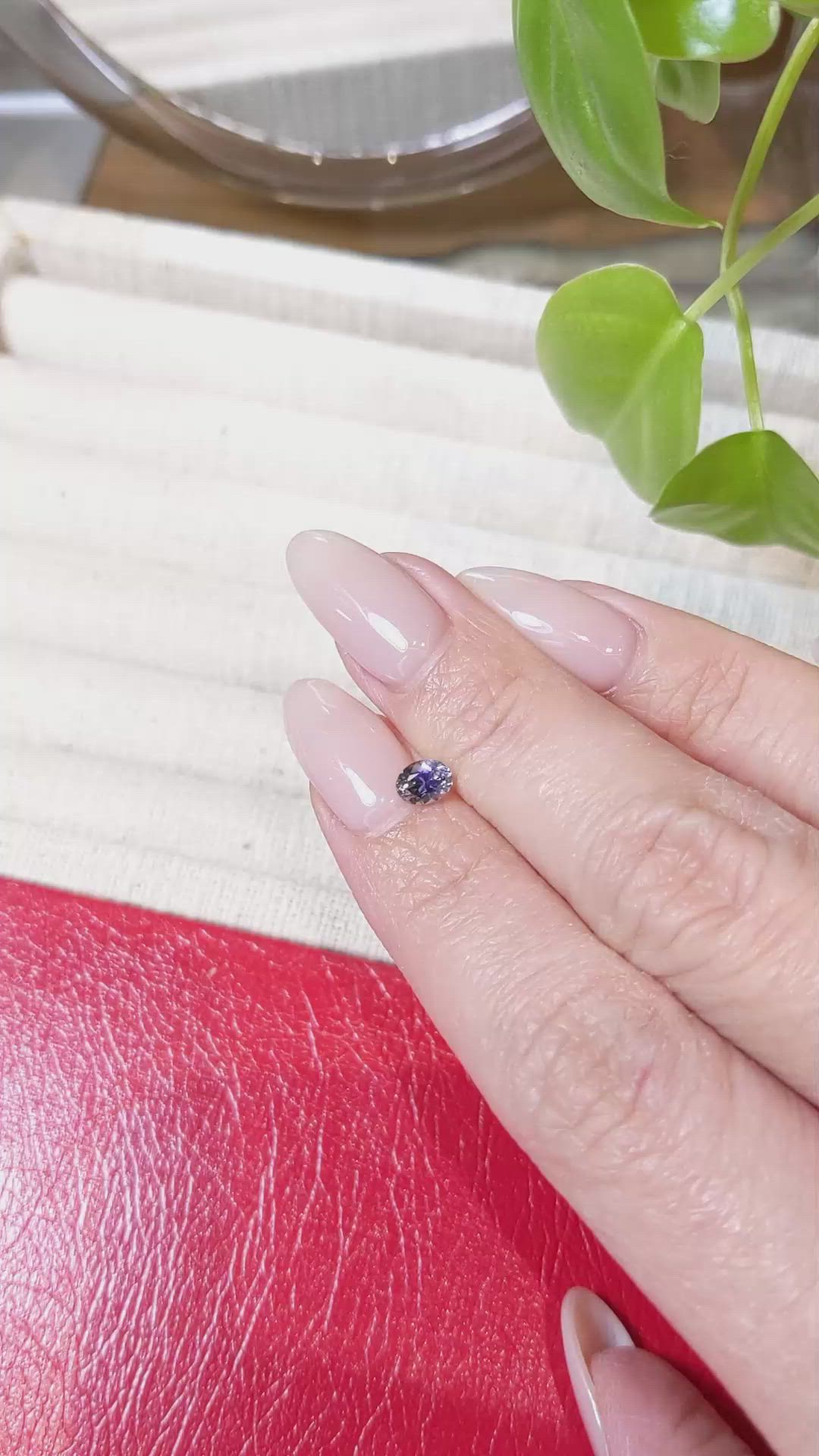 0.59 Ct. Bi Color Sapphire from Montana Size Video