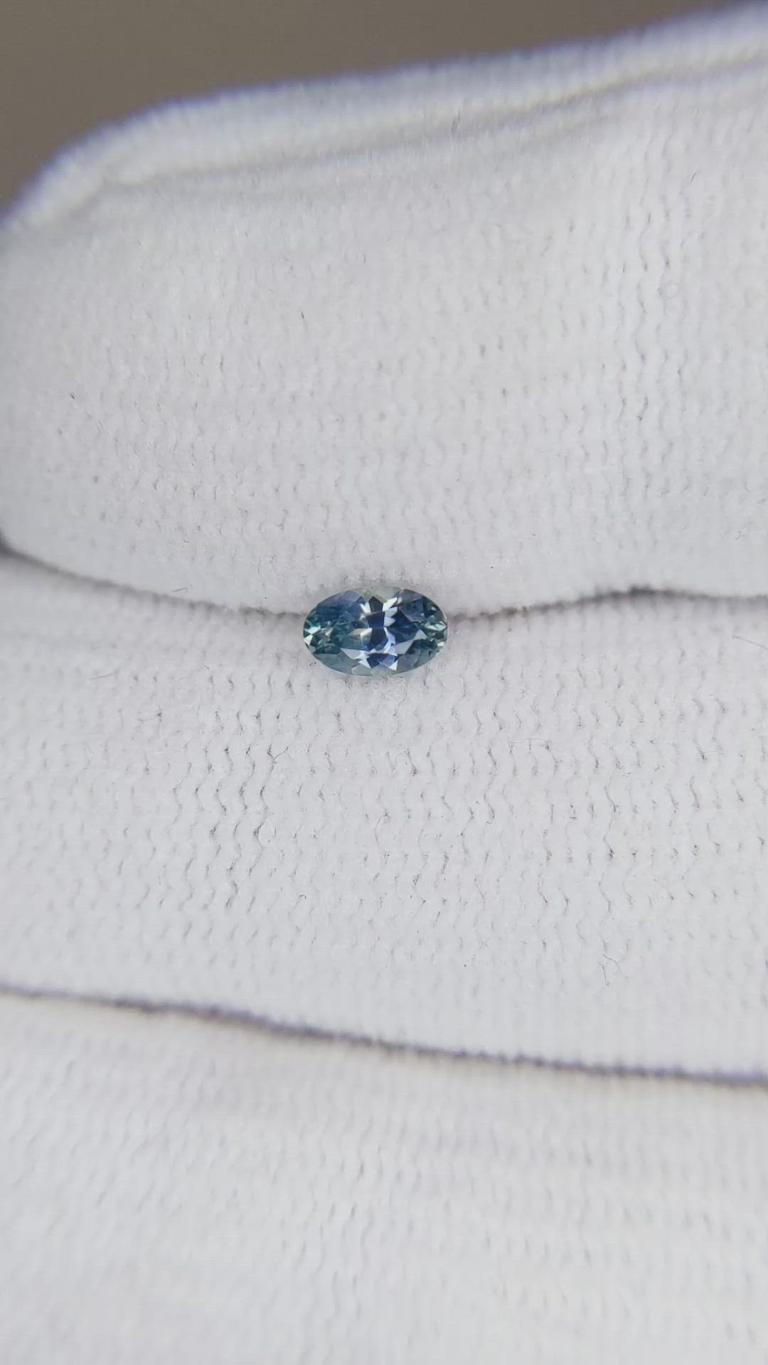 0.28 Ct. Blue Sapphire from Montana Size Video
