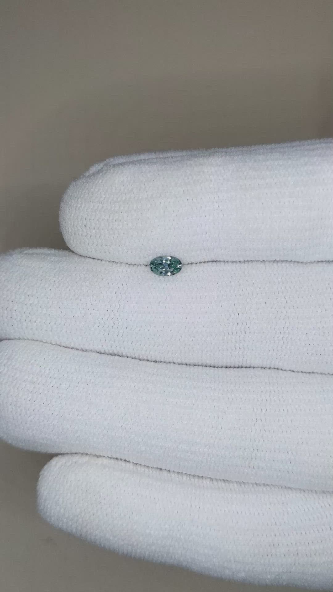 0.29 Ct. Bluish Green Sapphire from Montana Size Video