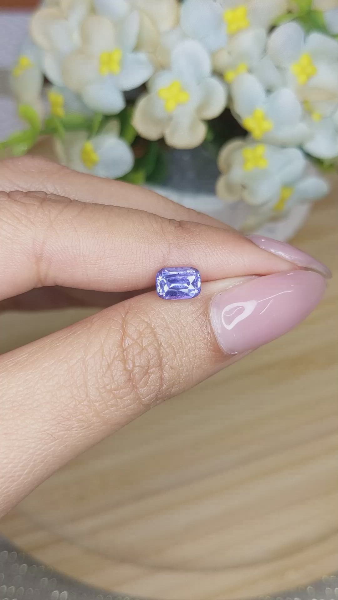 1.54 Ct. Violet Sapphire from Ceylon (Sri Lanka) Size Video